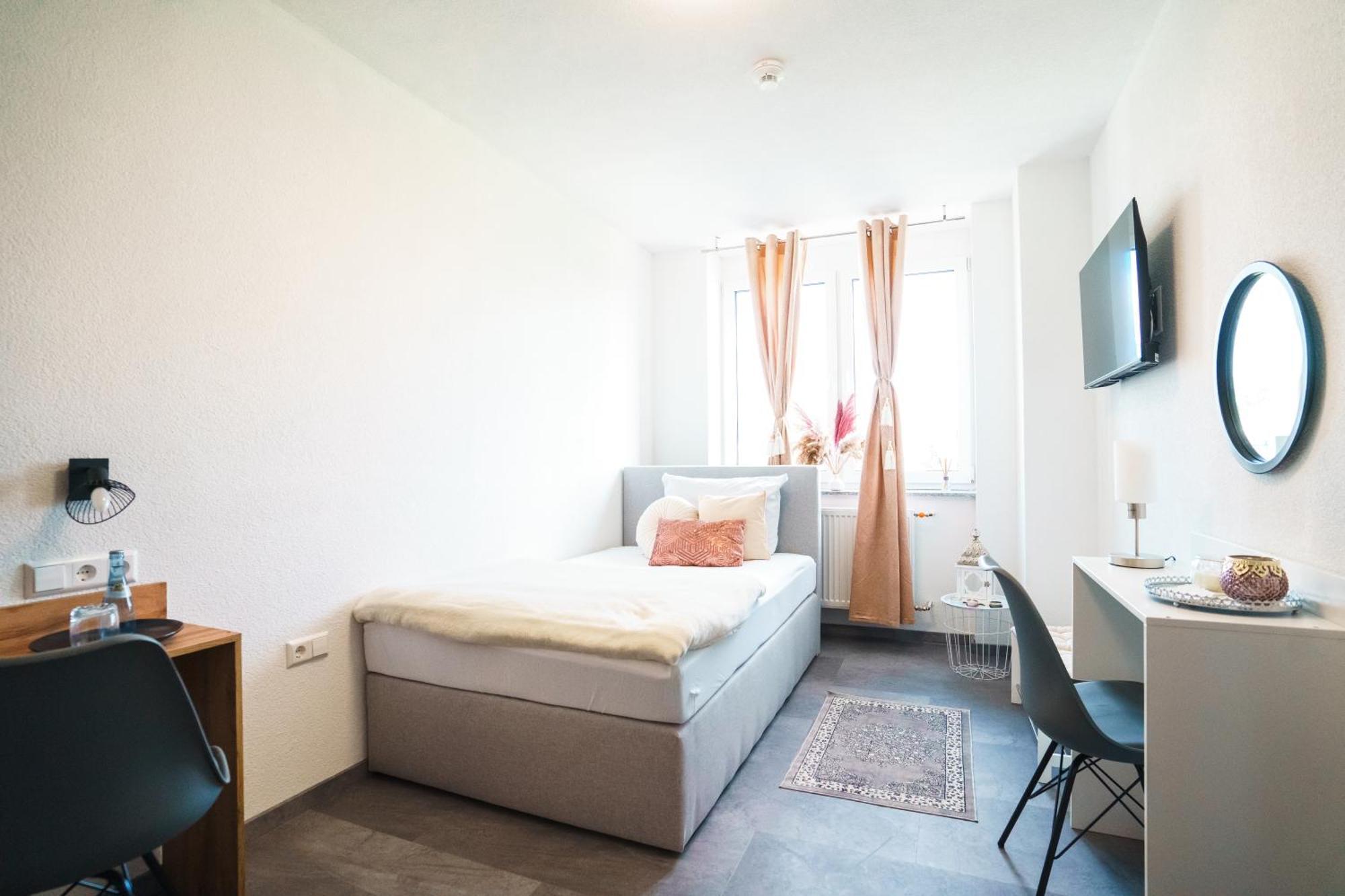 Hotel Am Schafbaum Bad Rappenau Bagian luar foto