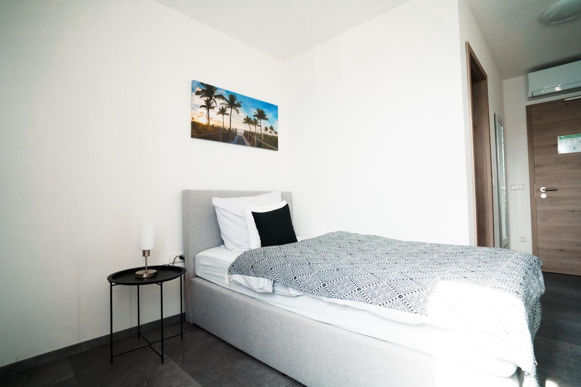 Hotel Am Schafbaum Bad Rappenau Bagian luar foto