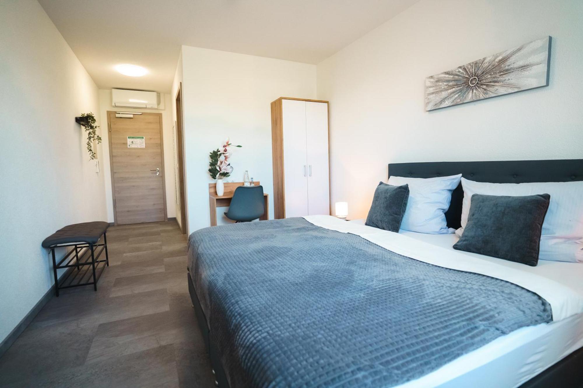 Hotel Am Schafbaum Bad Rappenau Bagian luar foto