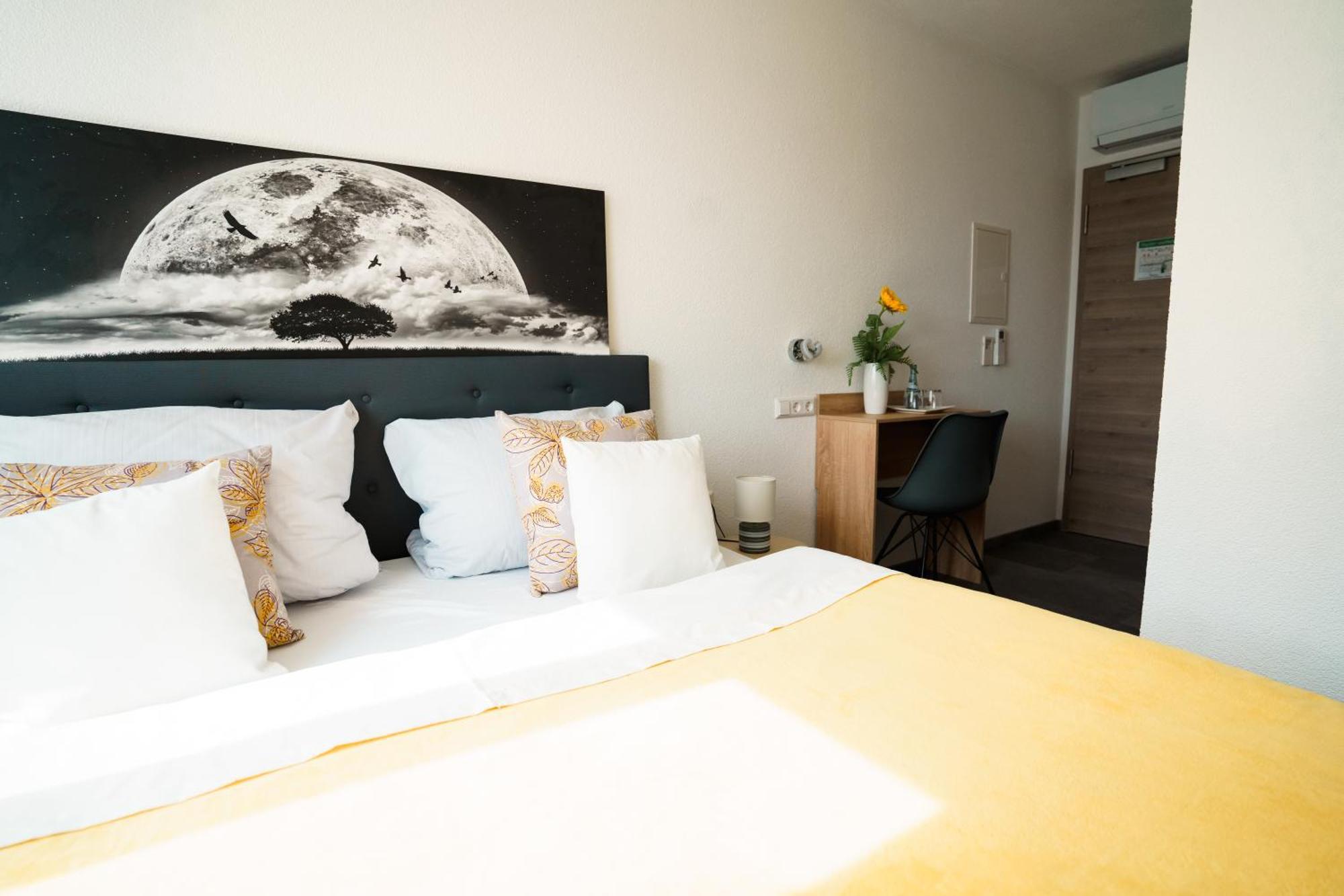 Hotel Am Schafbaum Bad Rappenau Bagian luar foto