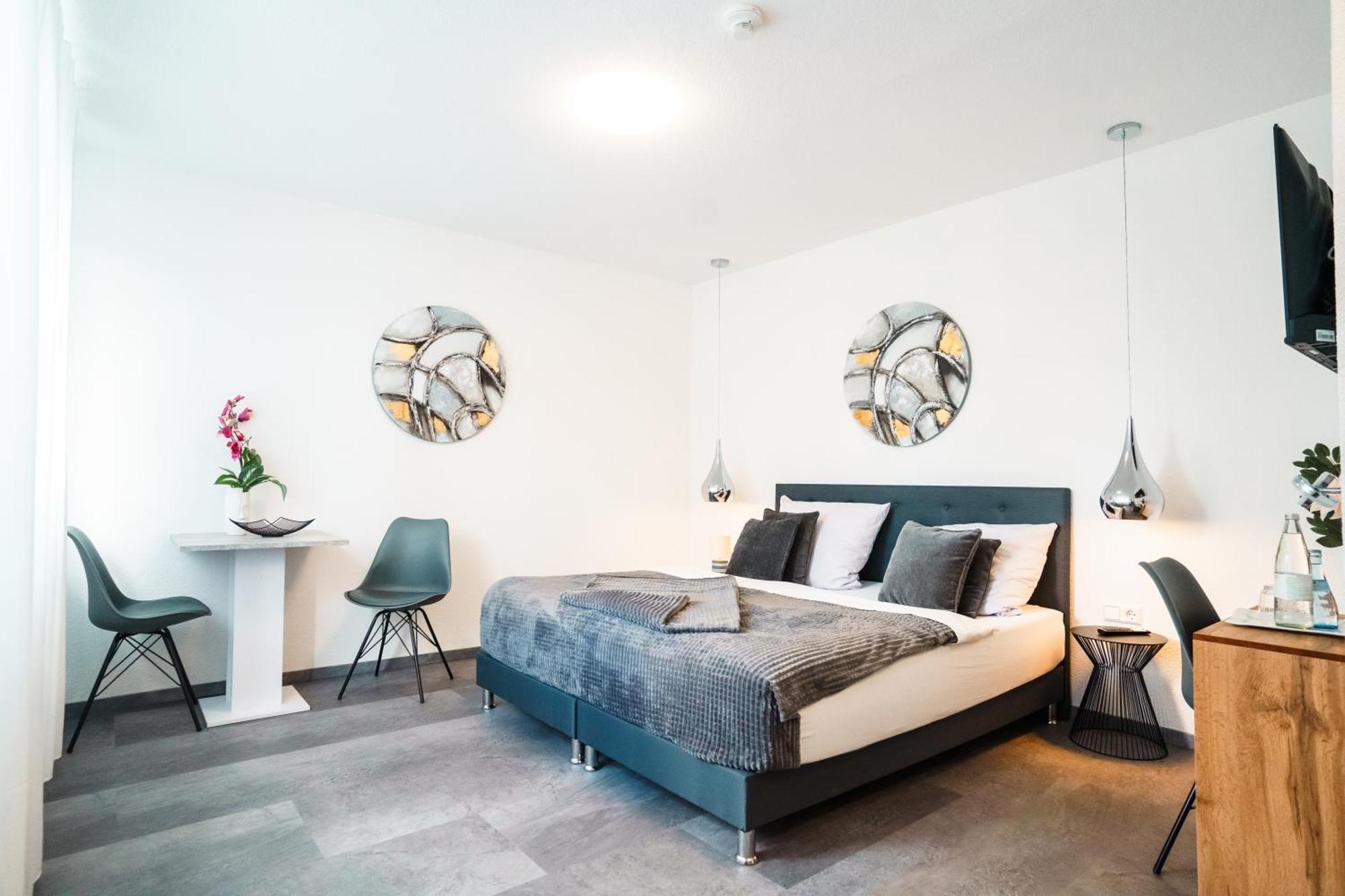 Hotel Am Schafbaum Bad Rappenau Bagian luar foto